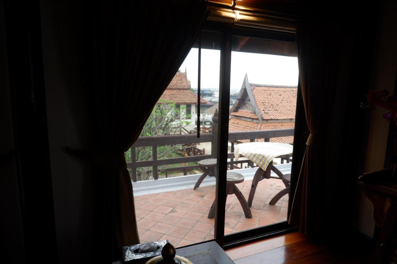 Ayutthaya Garden River Home Ban Bang Krasan Luaran gambar