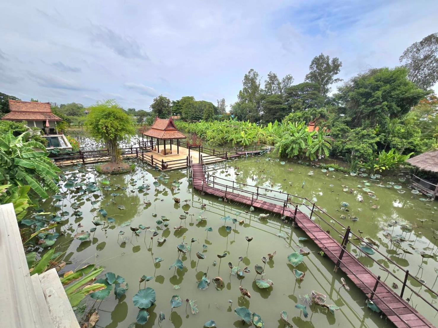 Ayutthaya Garden River Home Ban Bang Krasan Luaran gambar